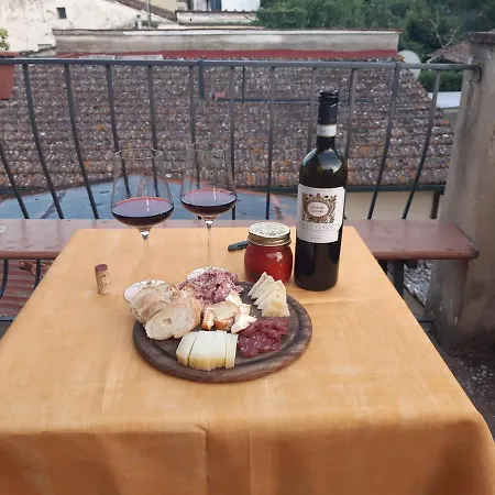 Apartment Manto Palace